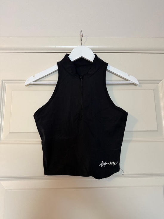 Alphalete Tops - Alphalete Black Women's Muscle Tee Cropped Zip Tank